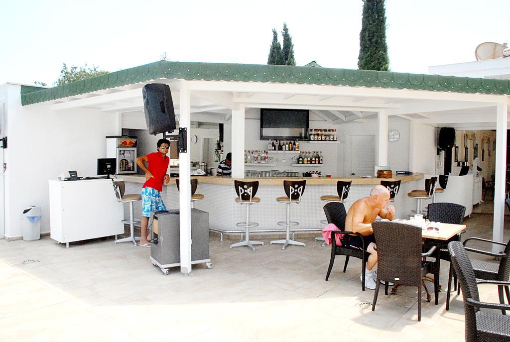 Costa Queen Suites Gümbet Kültér fotó
