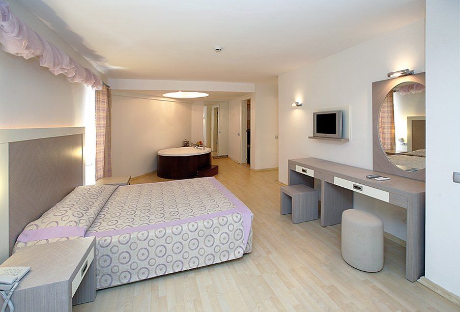 Costa Queen Suites Gümbet Kültér fotó