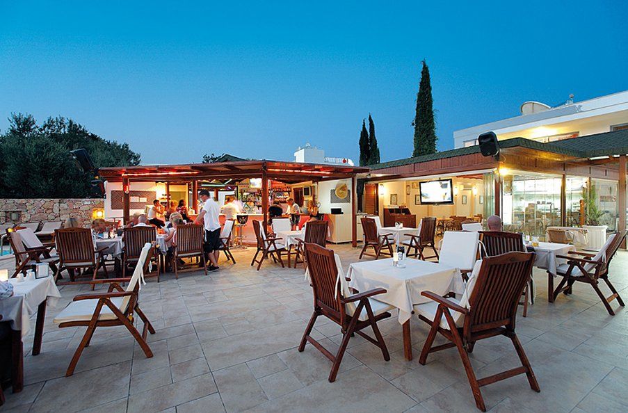 Costa Queen Suites Gümbet Kültér fotó