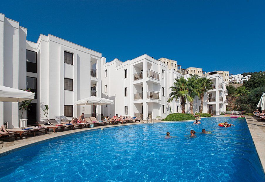Costa Queen Suites Gümbet Kültér fotó